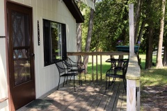 Cabin_1_front_porch
